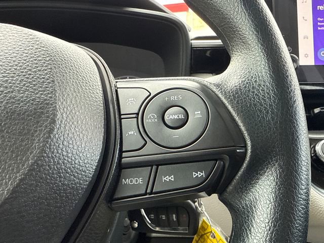 Used 2024 Toyota Corolla LE image 25