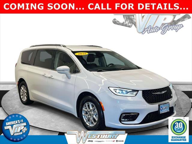 Certified 2021 Chrysler Pacifica Touring-L w/ Uconnect Theater Family Group image 1