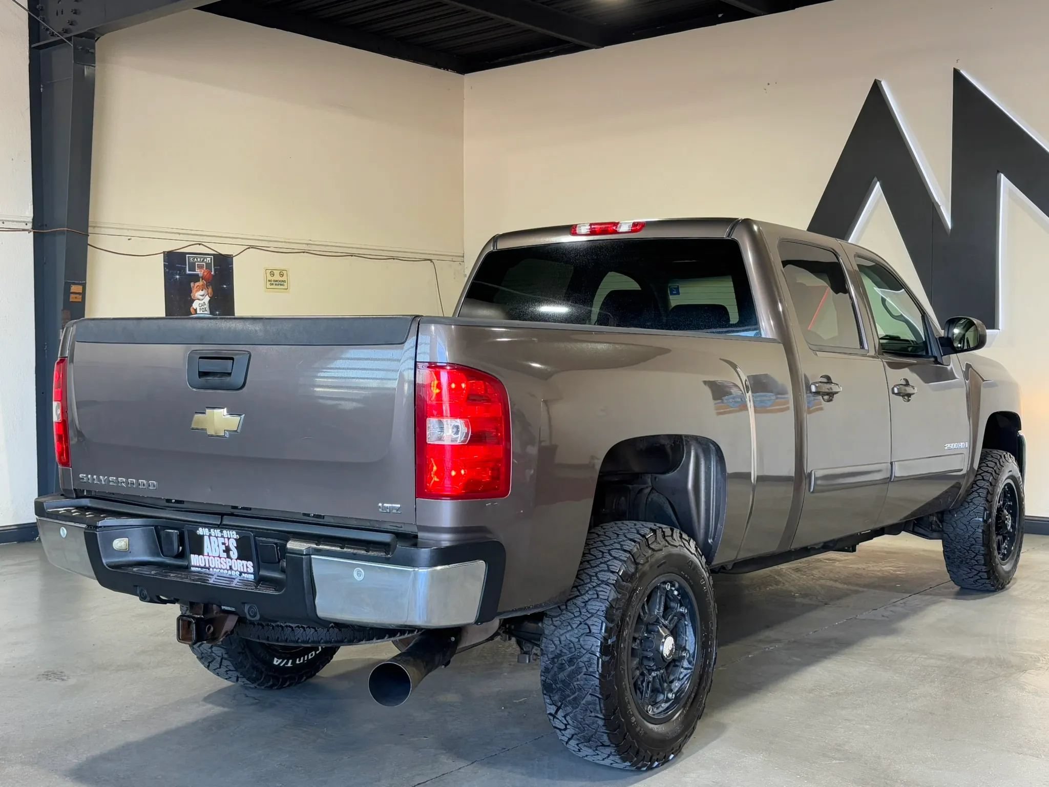 Used 2008 Chevrolet Silverado 2500 LTZ w/ Safety Package AWD/4WD image 4