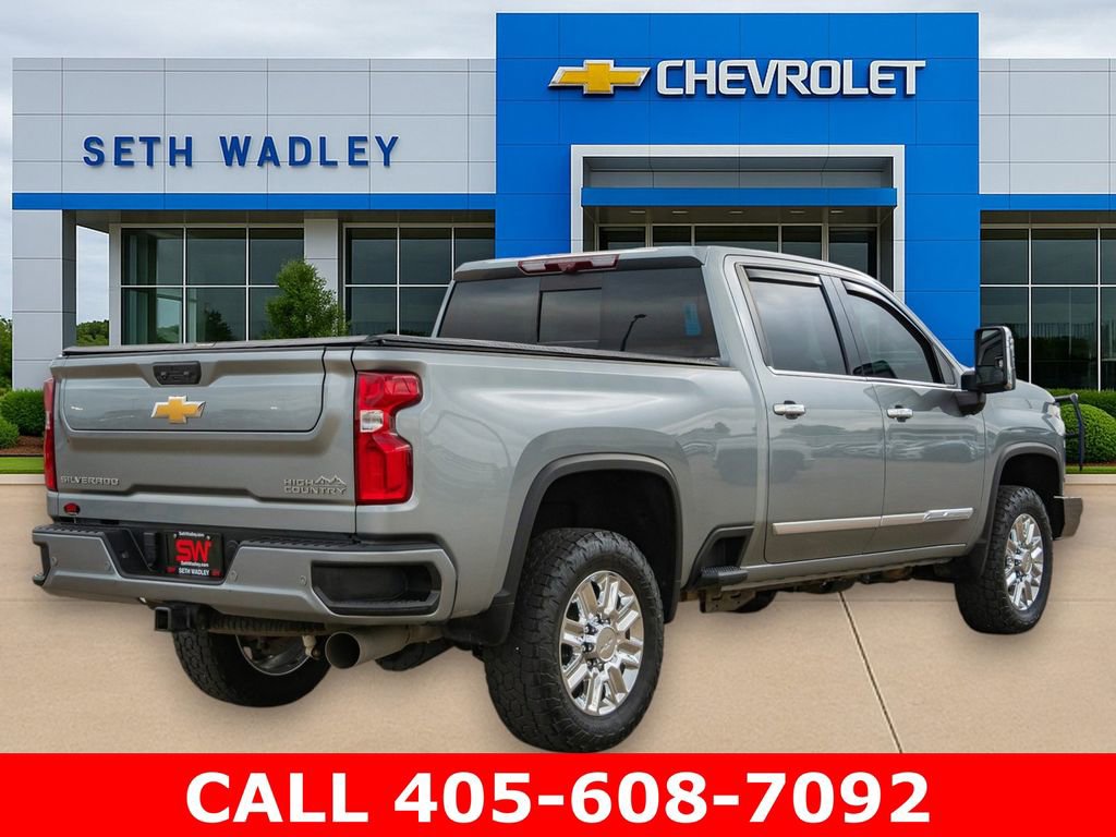 Used 2024 Chevrolet Silverado 2500 High Country w/ High Country Premium Package AWD/4WD image 7
