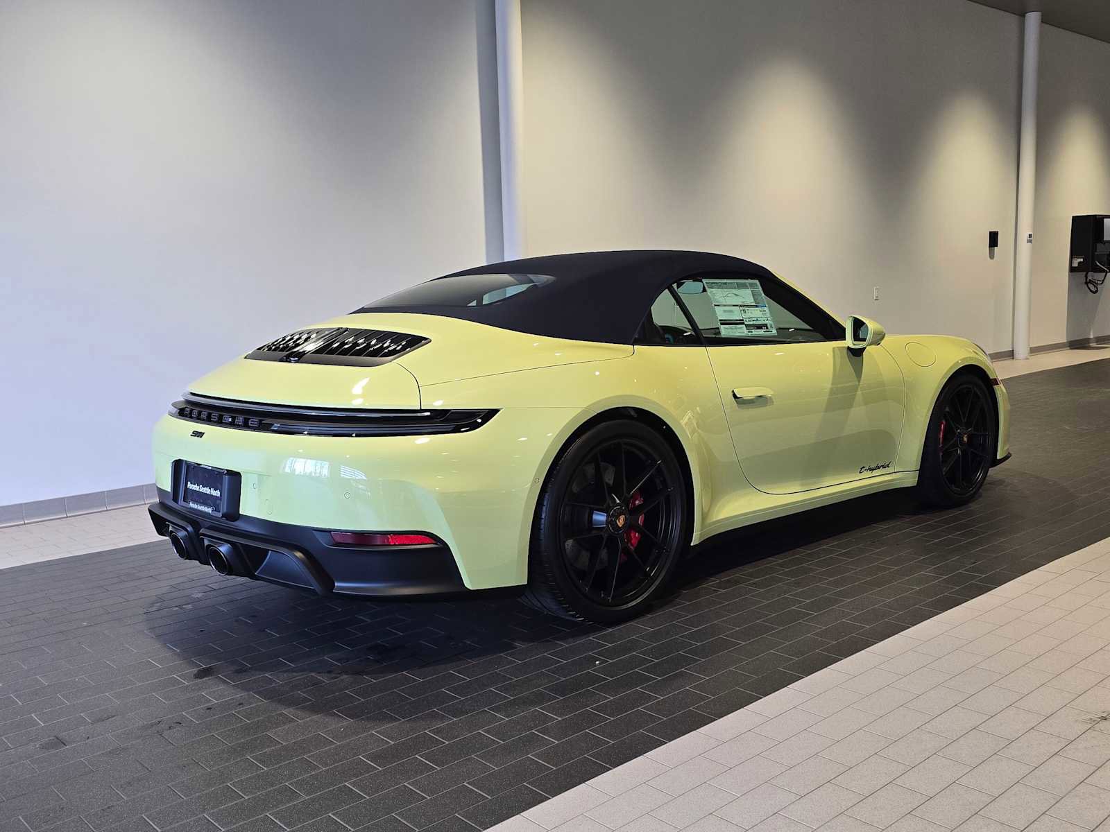 New 2026 Porsche 911 Carrera 4 GTS image 6