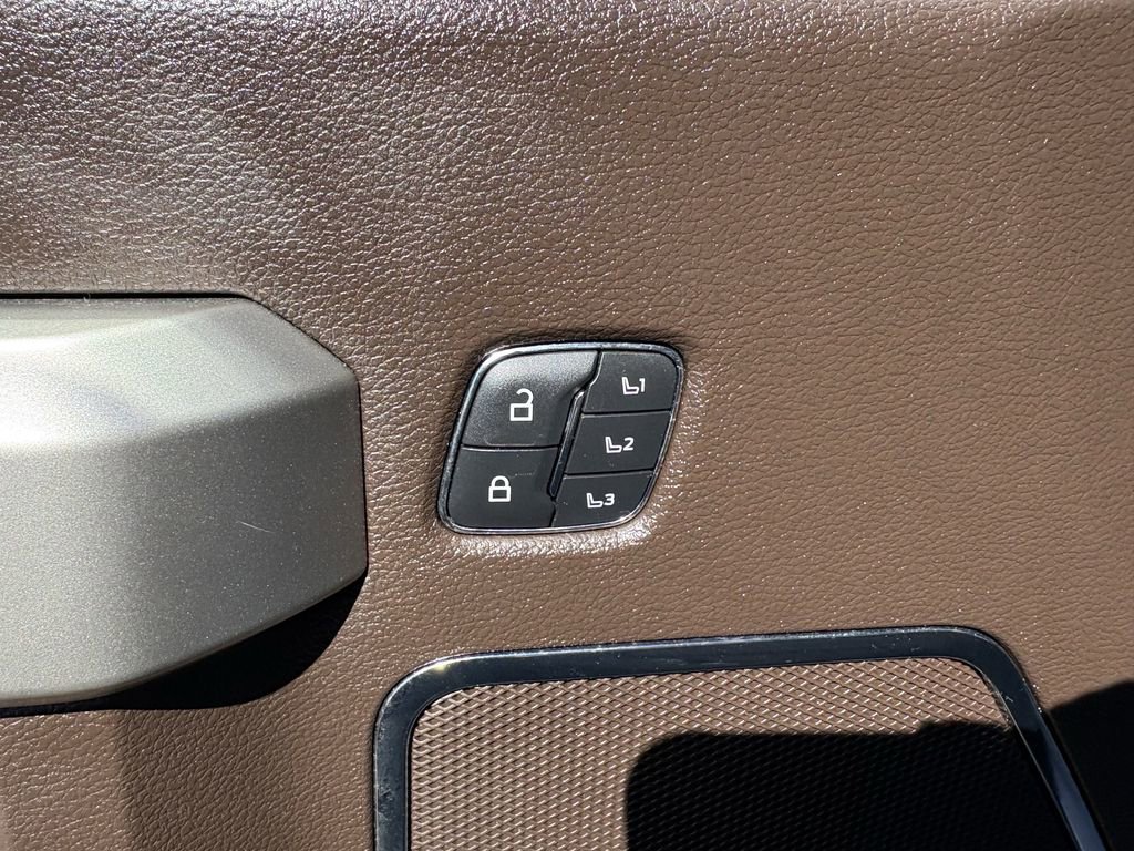 Used 2022 Ford F250 King Ranch w/ Tremor Off-Road Package image 21