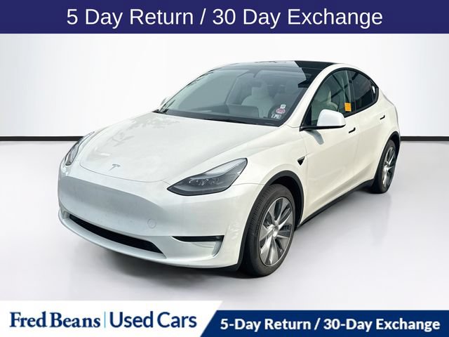 Used 2024 Tesla Model Y Long Range AWD/4WD image 3