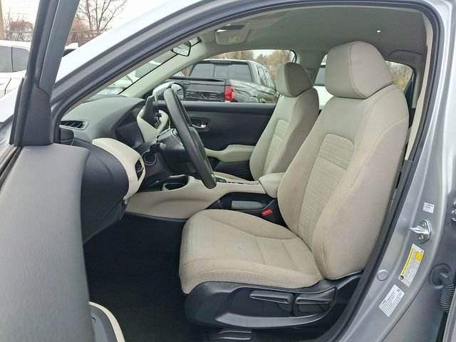 Used 2025 Honda HR-V LX image 14