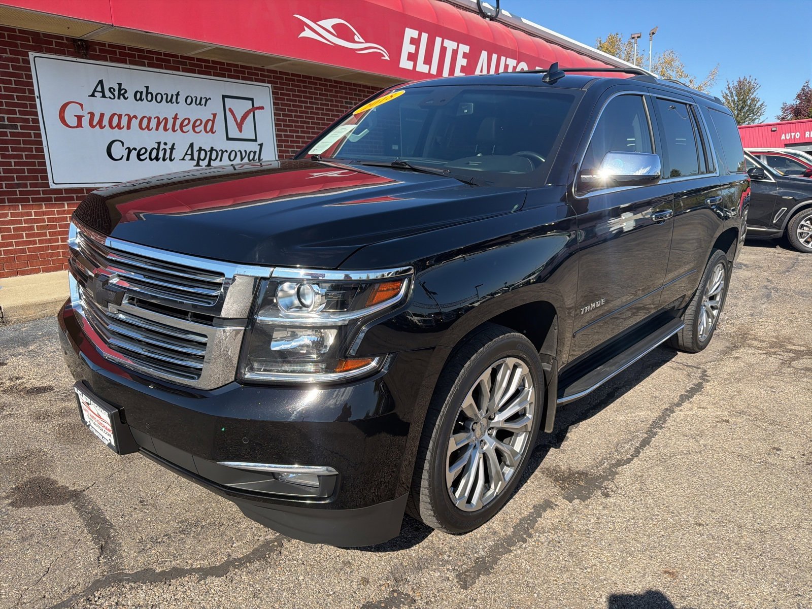 Used 2018 Chevrolet Tahoe Premier image 2
