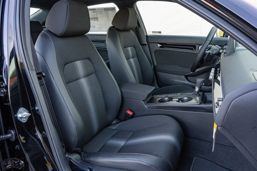 New 2026 Honda Civic Sport image 15