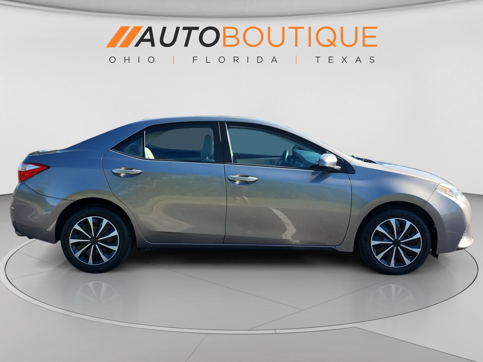 Used 2016 Toyota Corolla LE FWD image 6