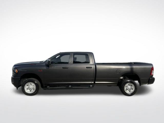 Used 2024 RAM 2500 Tradesman w/ Protection Group AWD/4WD image 4