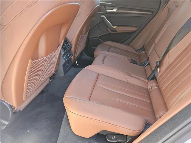 Certified 2025 Audi Q5 2.0T Premium Plus w/ Premium Plus Package image 19