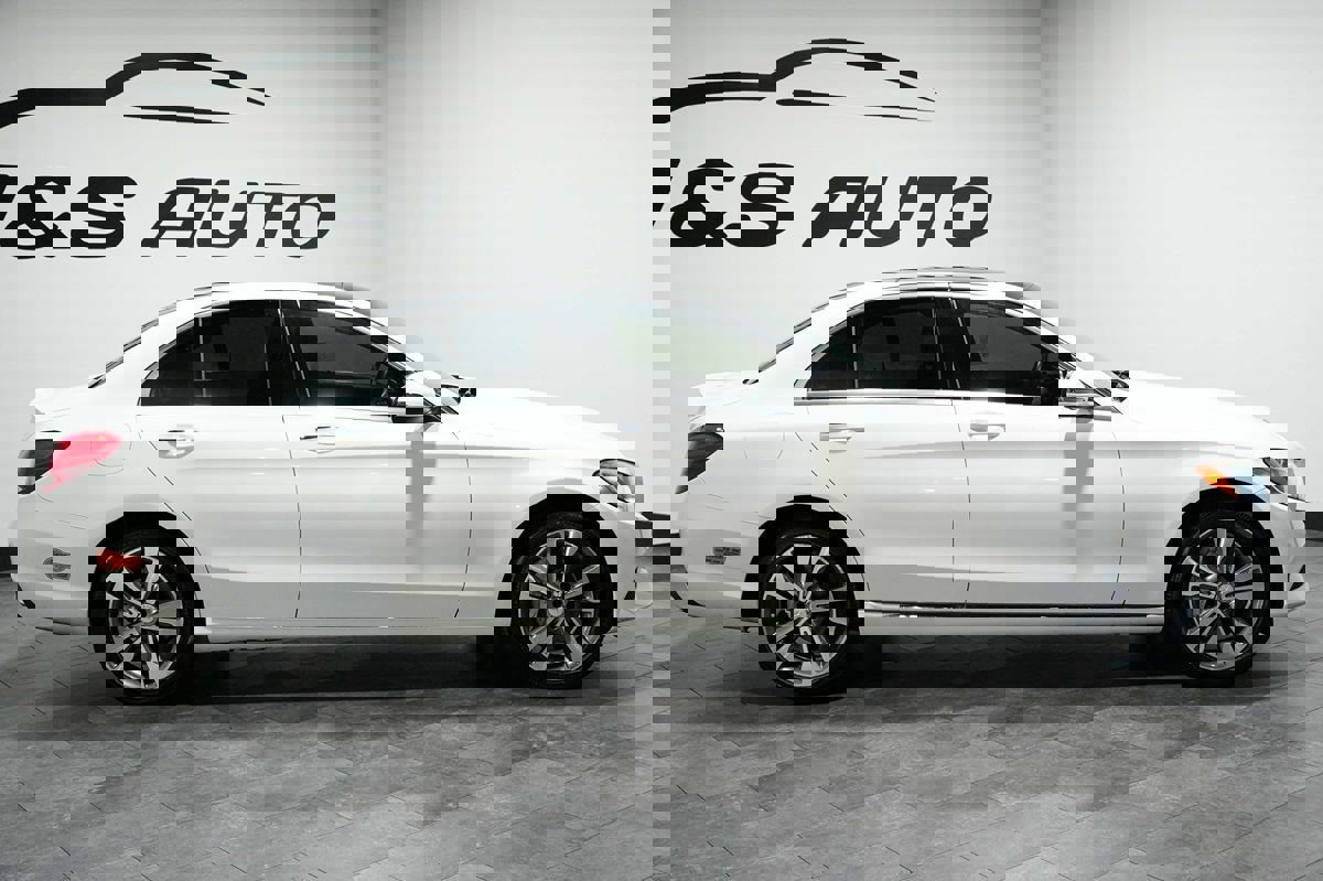 Used 2016 Mercedes-Benz C 350e Sedan image 6