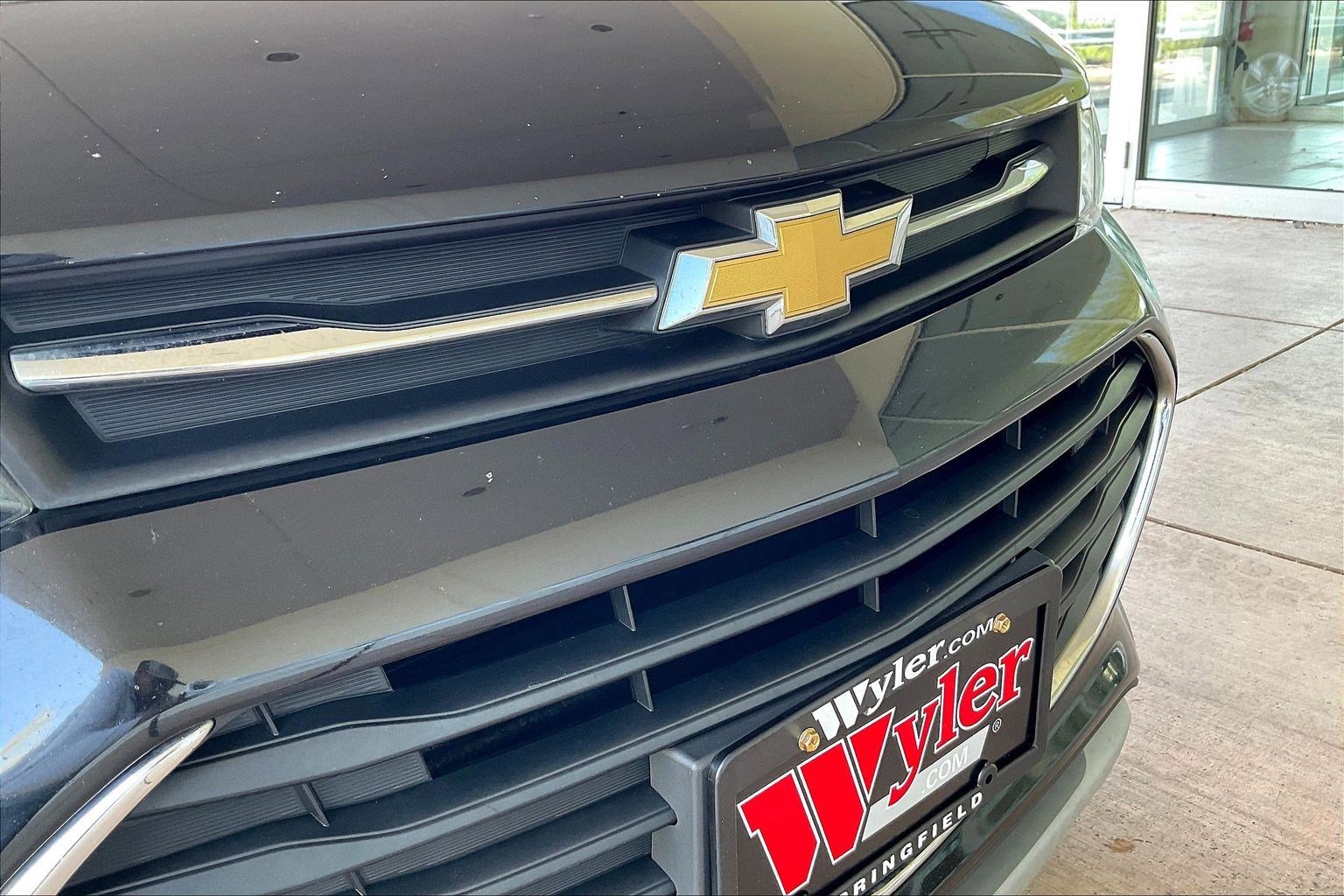 Used 2019 Chevrolet Trax LT w/ LT Convenience Package FWD image 30