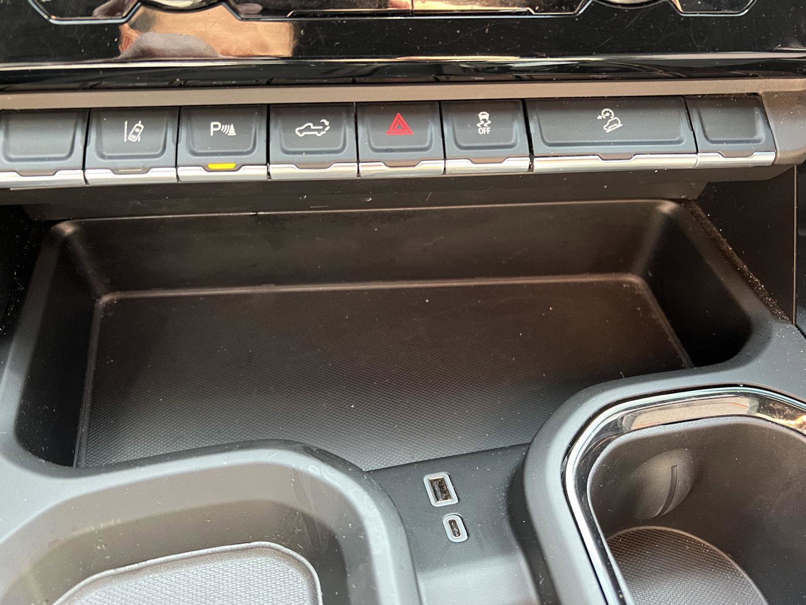 Used 2024 GMC Sierra 2500 AT4 w/ AT4 Preferred Package image 35