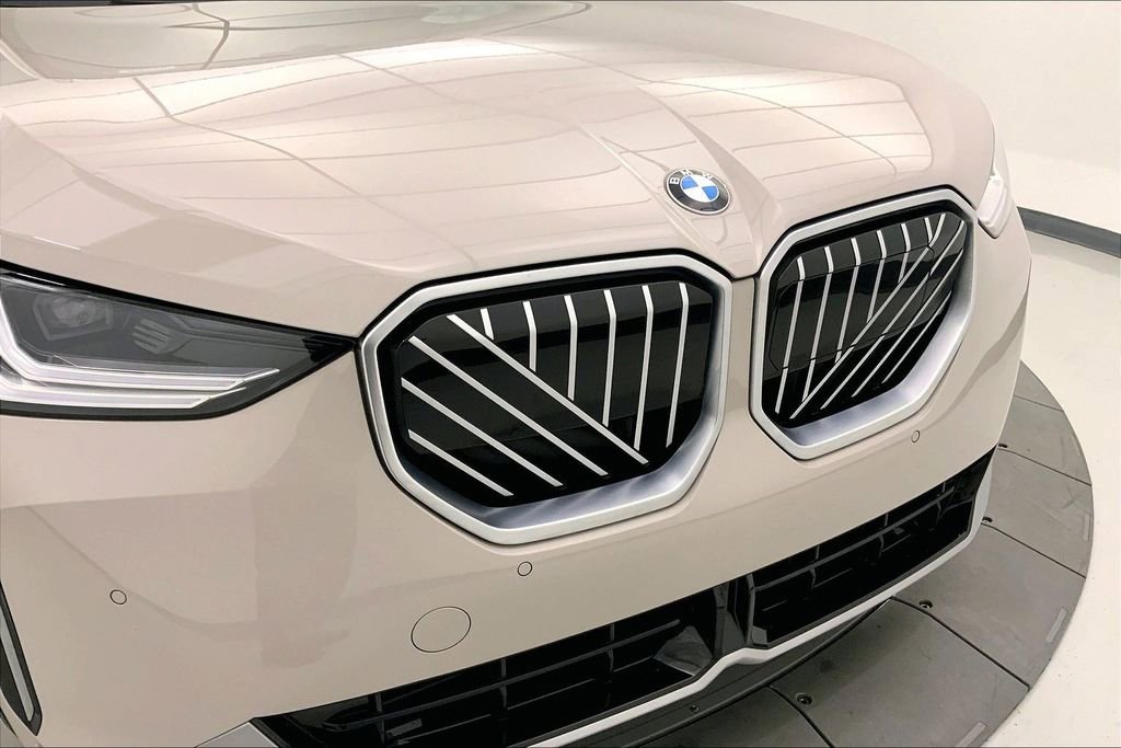 Certified 2025 BMW X3 xDrive30i w/ Convenience Package image 29