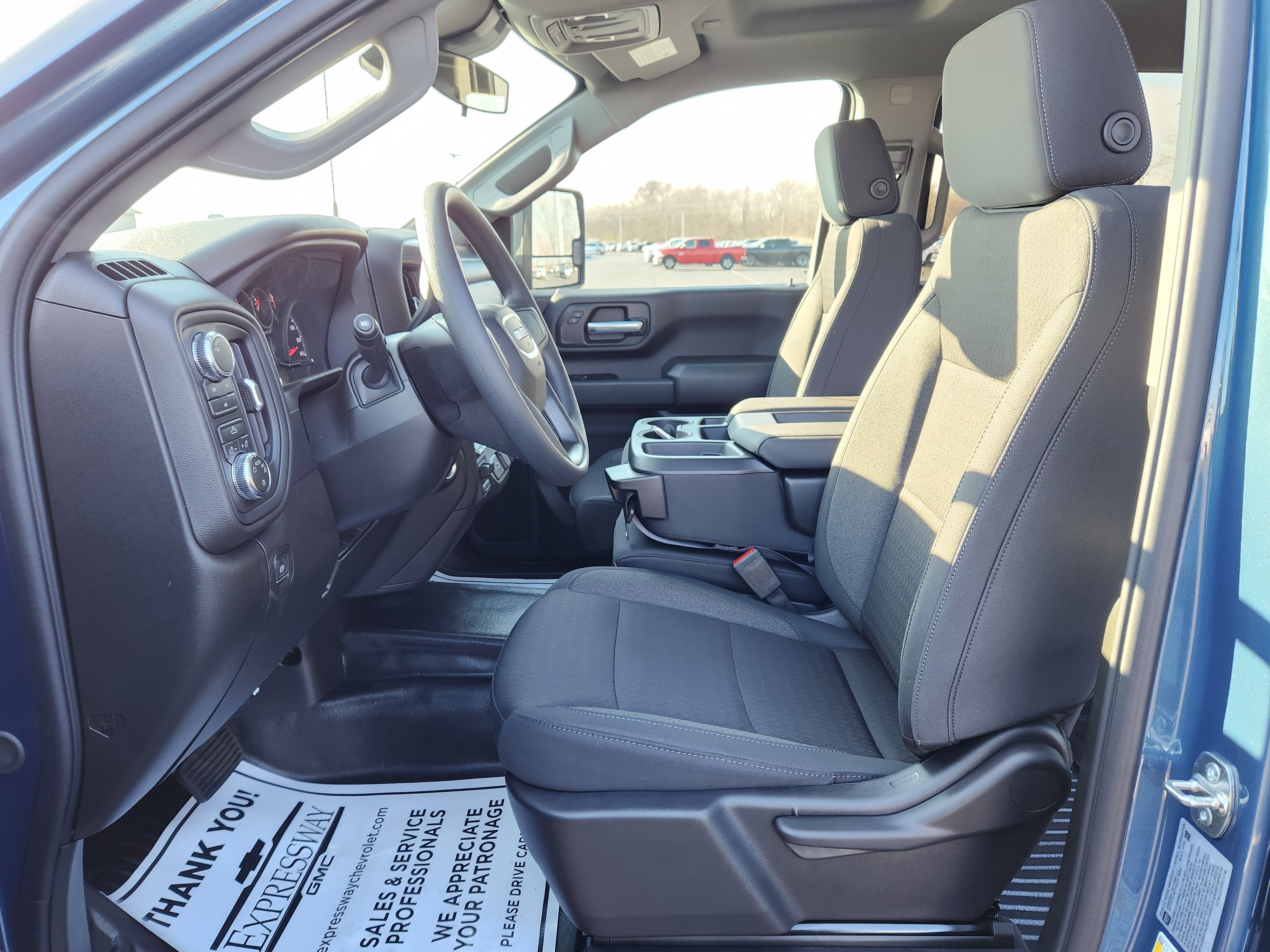 New 2026 GMC Sierra 2500 Pro image 9