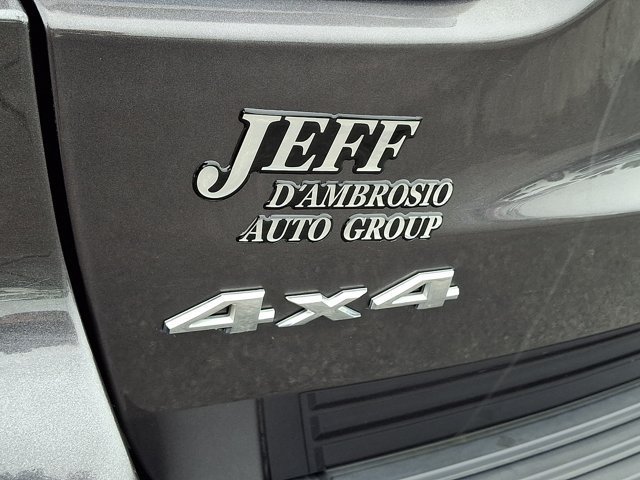 Used 2014 Jeep Grand Cherokee Laredo w/ Quick Order Package 23E AWD/4WD image 33