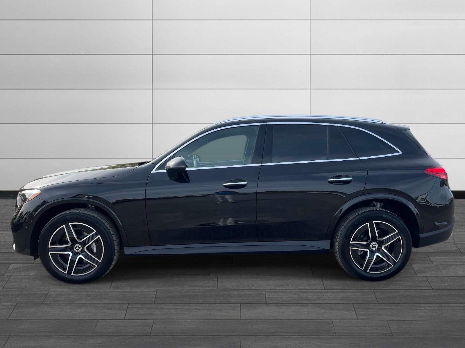 Certified 2026 Mercedes-Benz GLC 300 4MATIC image 6