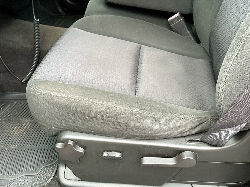 Used 2011 Chevrolet Silverado 1500 LT w/ Interior Plus Package image 8