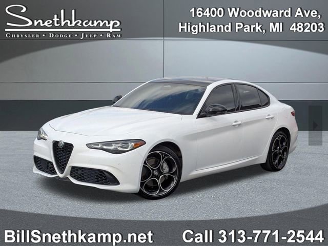 Used 2025 Alfa Romeo Giulia AWD
