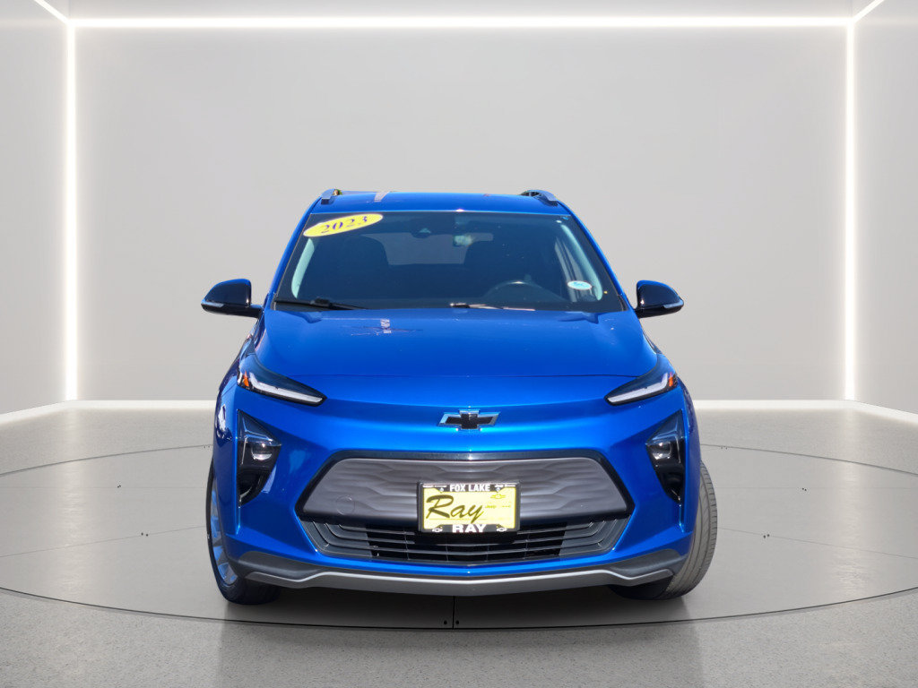 Certified 2023 Chevrolet Bolt EUV LT w/ Comfort Package FWD image 4