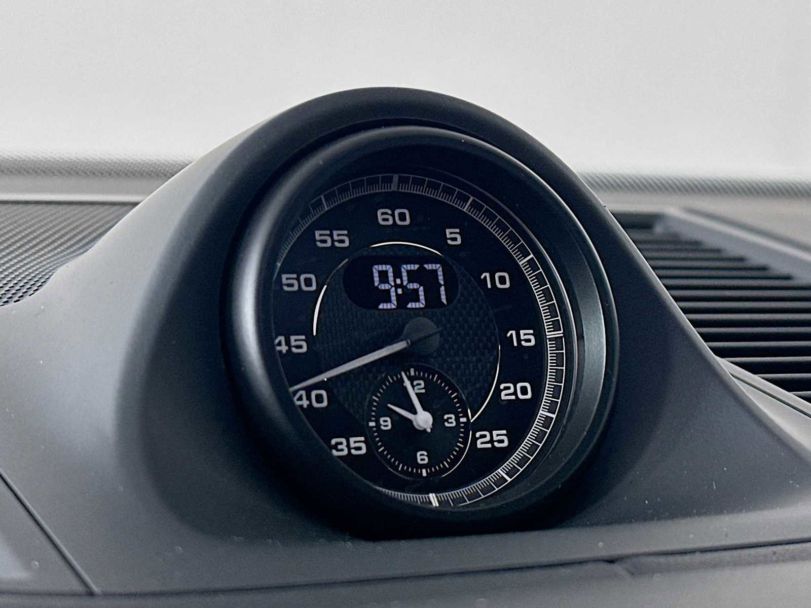 New 2026 Porsche Macan Turbo image 16