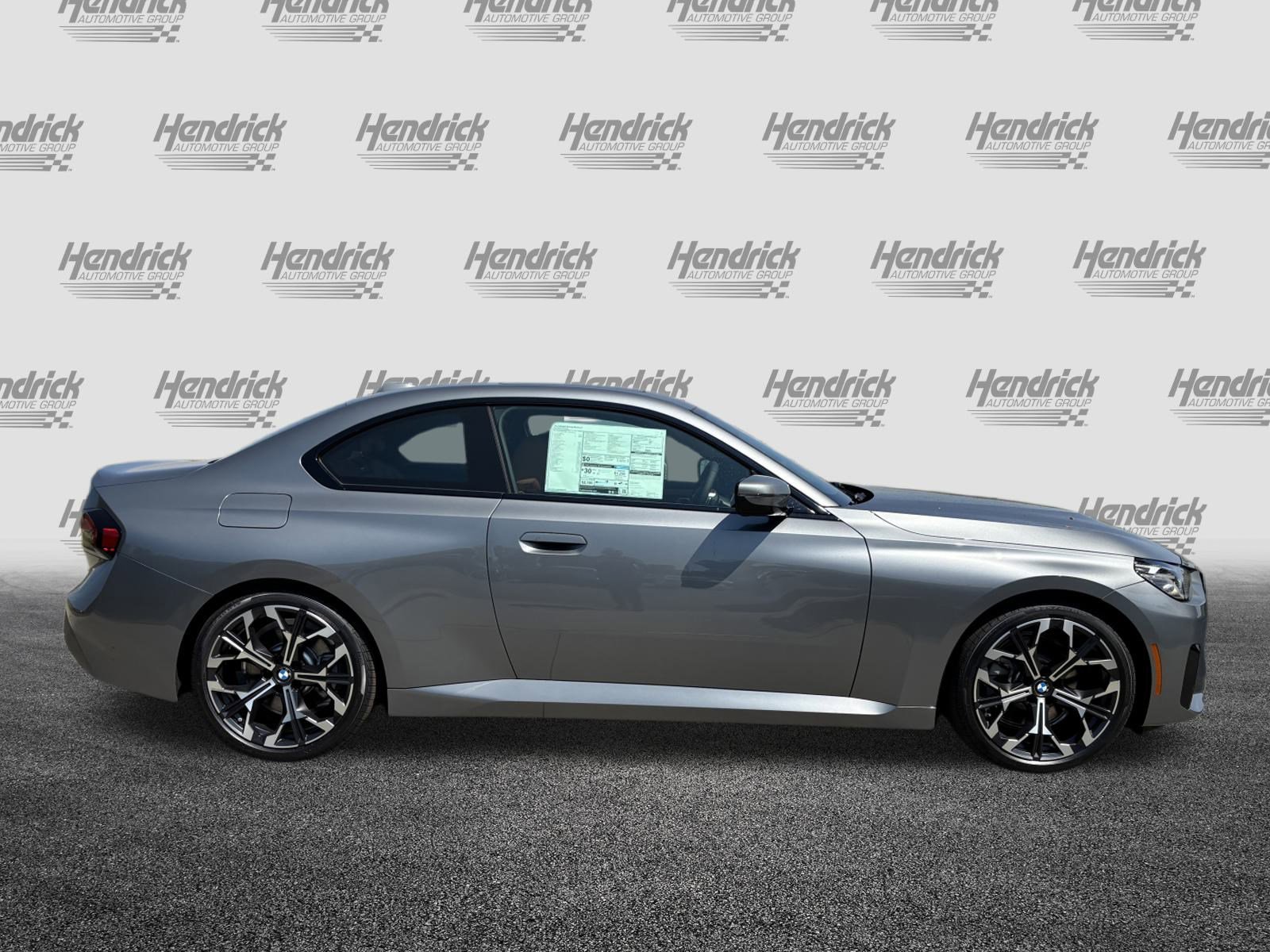 Used 2025 BMW 230i Coupe w/ Premium Package image 10