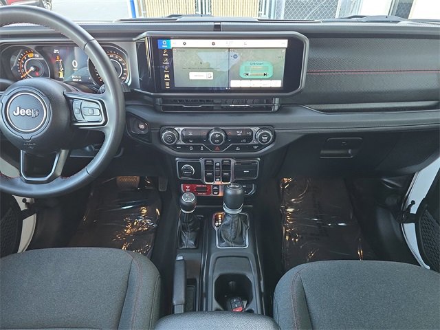 Used 2024 Jeep Wrangler Unlimited Rubicon image 13