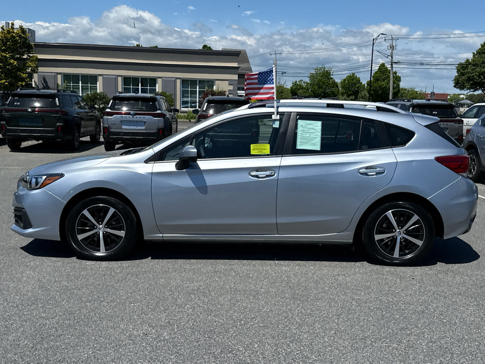 Certified 2023 Subaru Impreza 2.0i Premium AWD/4WD image 2