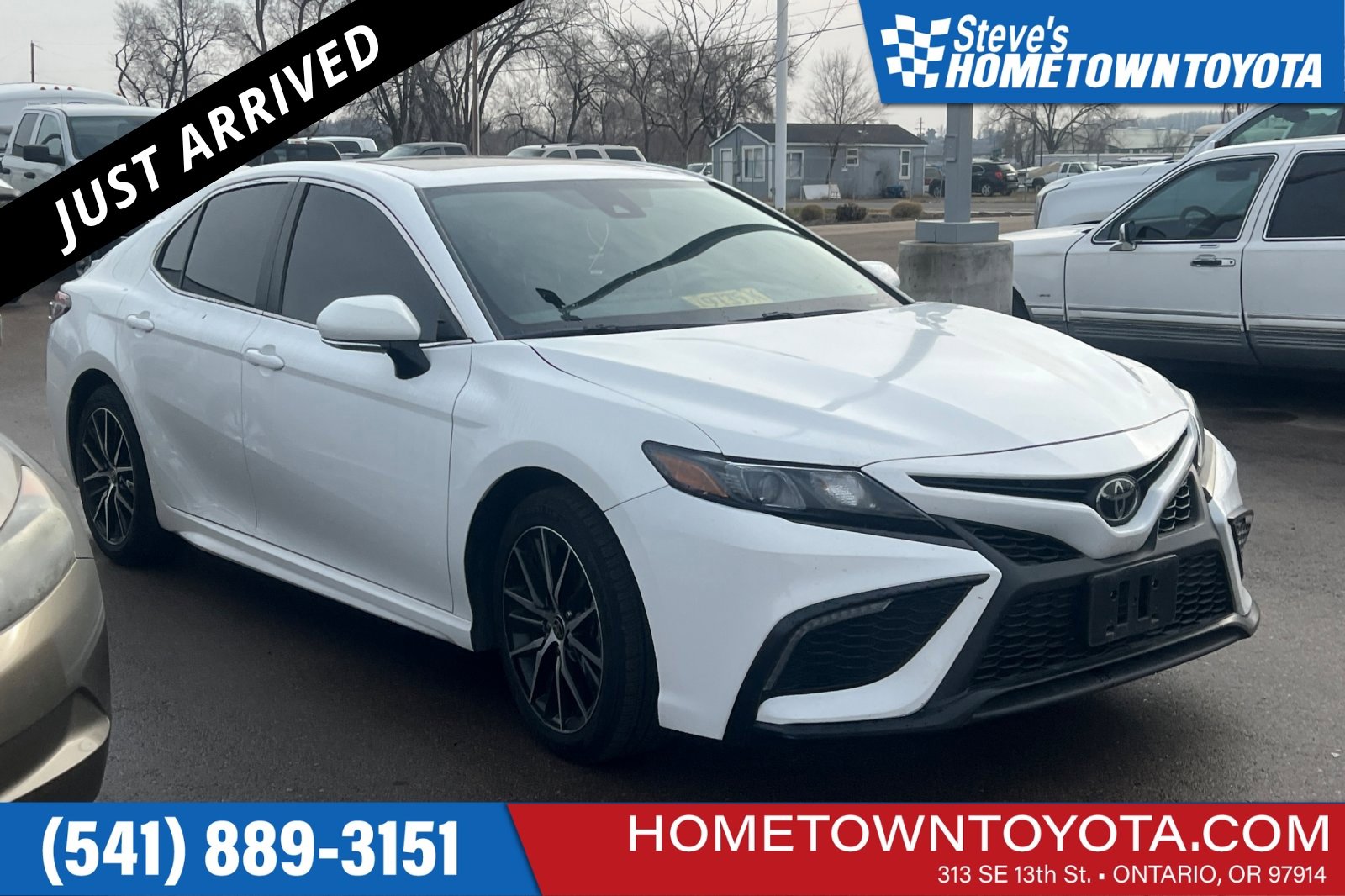 Used 2023 Toyota Camry SE