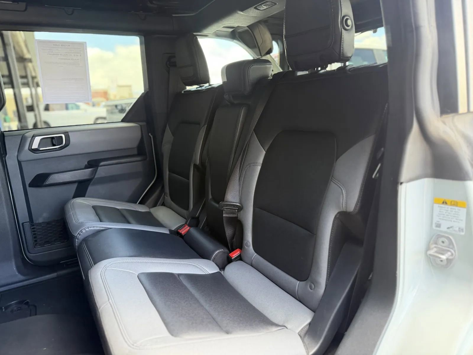 Used 2024 Ford Bronco Big Bend image 16