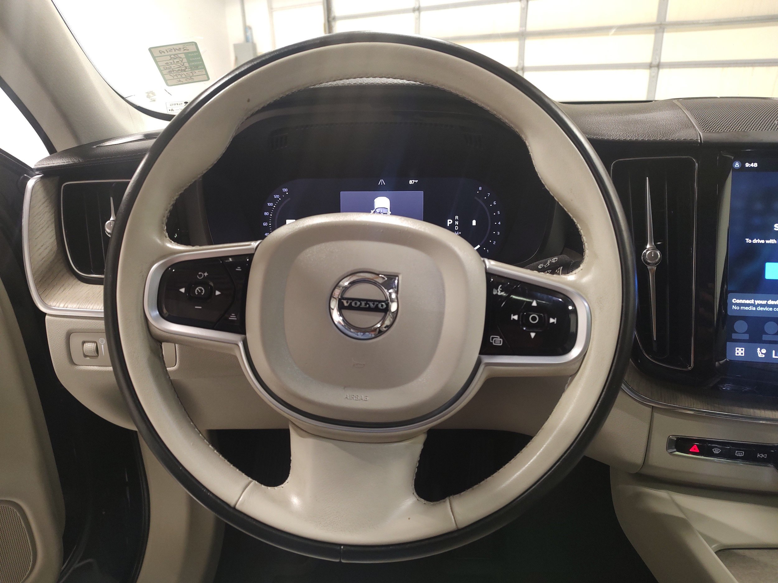 Used 2022 Volvo XC60 B6 Inscription w/ Advanced Package AWD/4WD image 5
