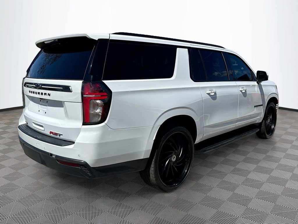 Used 2022 Chevrolet Suburban RST w/ Luxury Package AWD/4WD image 6