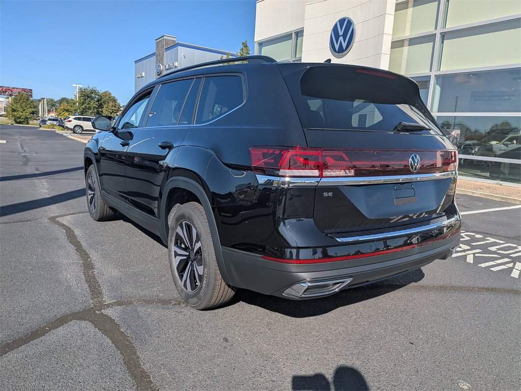 New 2026 Volkswagen Atlas SE image 7