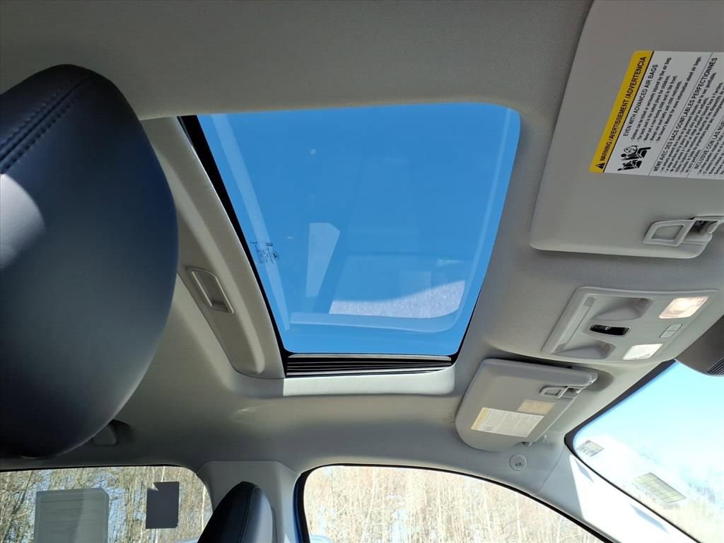 New 2026 Ford Maverick Lariat w/ Black Appearance Package image 12