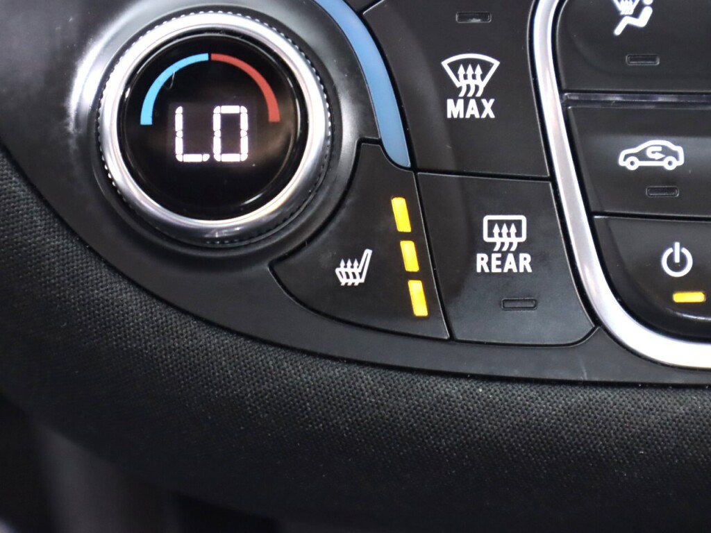 Used 2023 Chevrolet Malibu LT FWD image 23