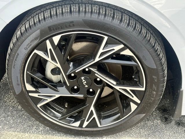 Used 2025 Kia K5 GT-Line image 32