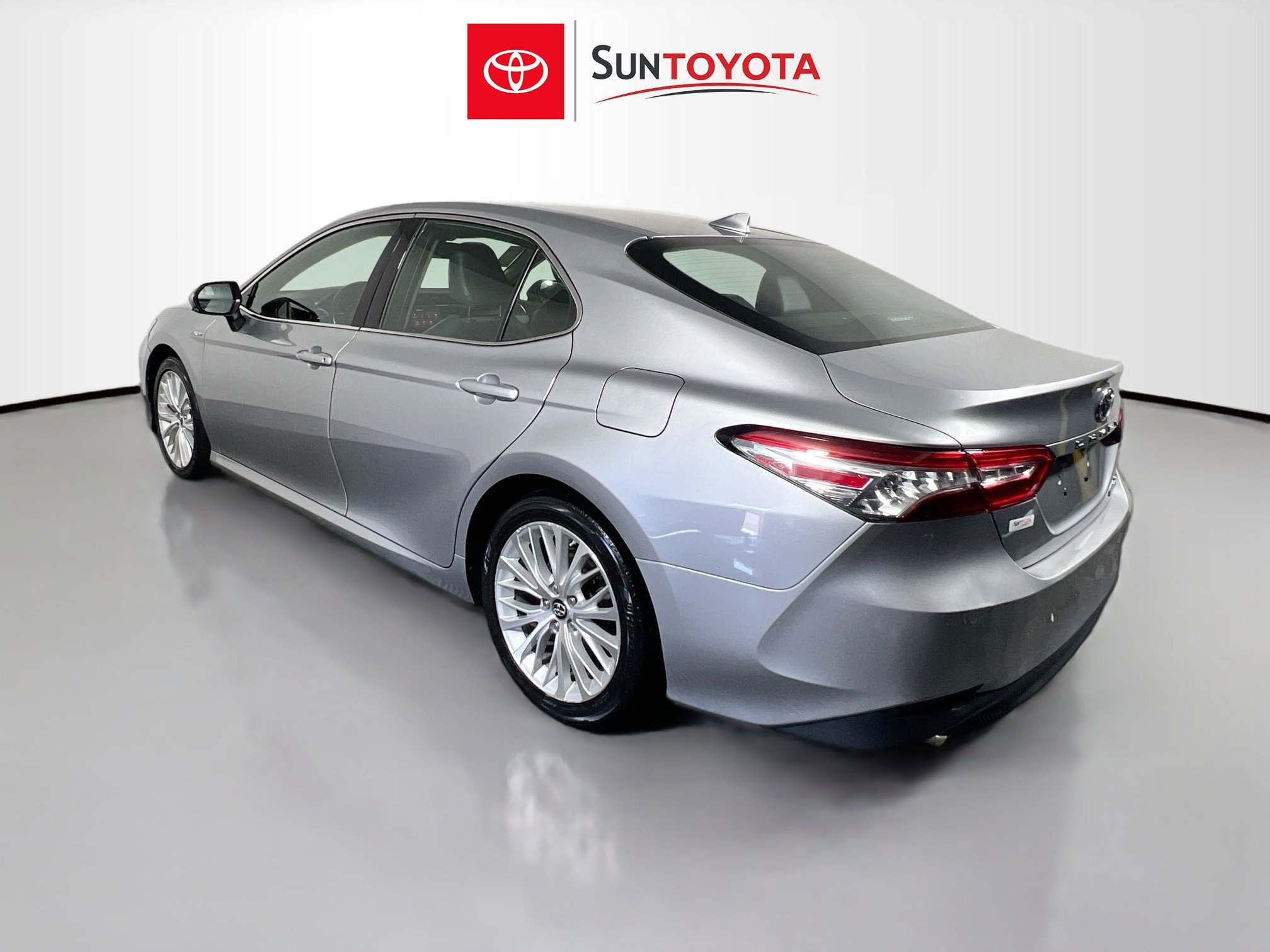 Used 2019 Toyota Camry XLE w/ Driver Assist Package image 6