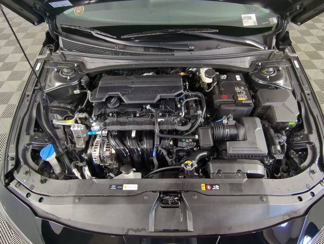New 2026 Hyundai Elantra Limited FWD image 43