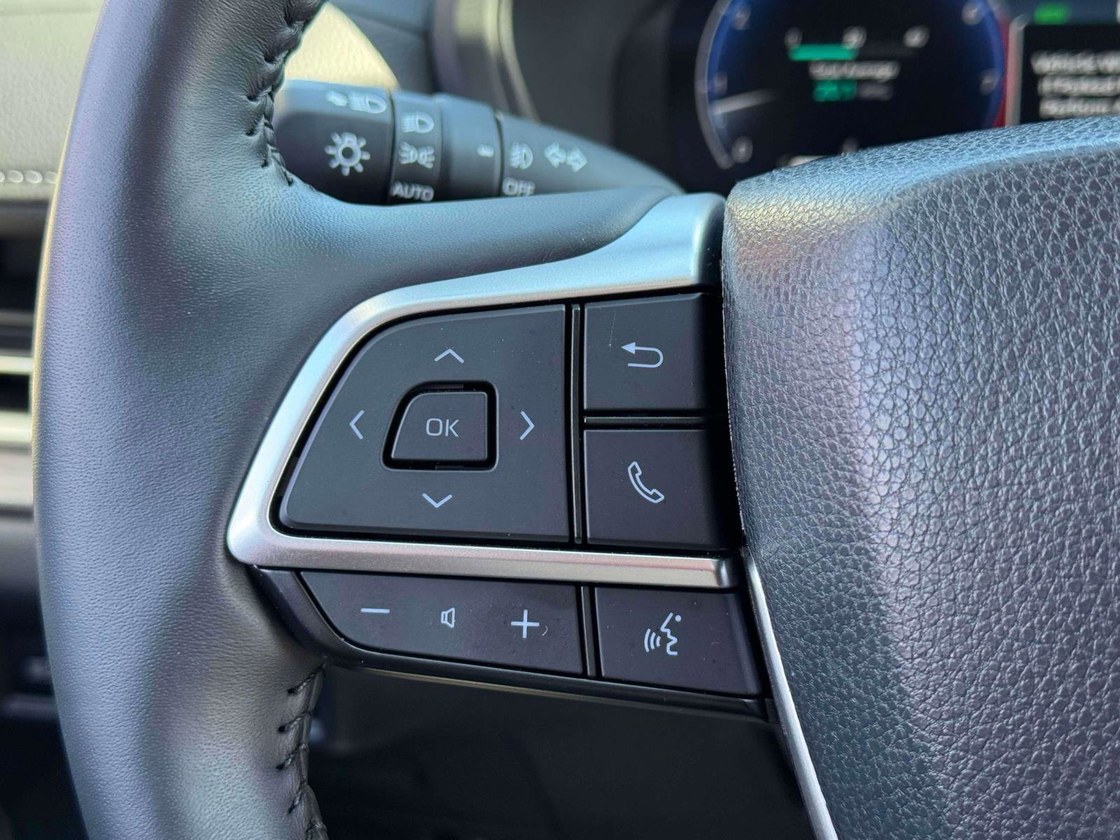 Used 2024 Toyota Grand Highlander AWD image 20