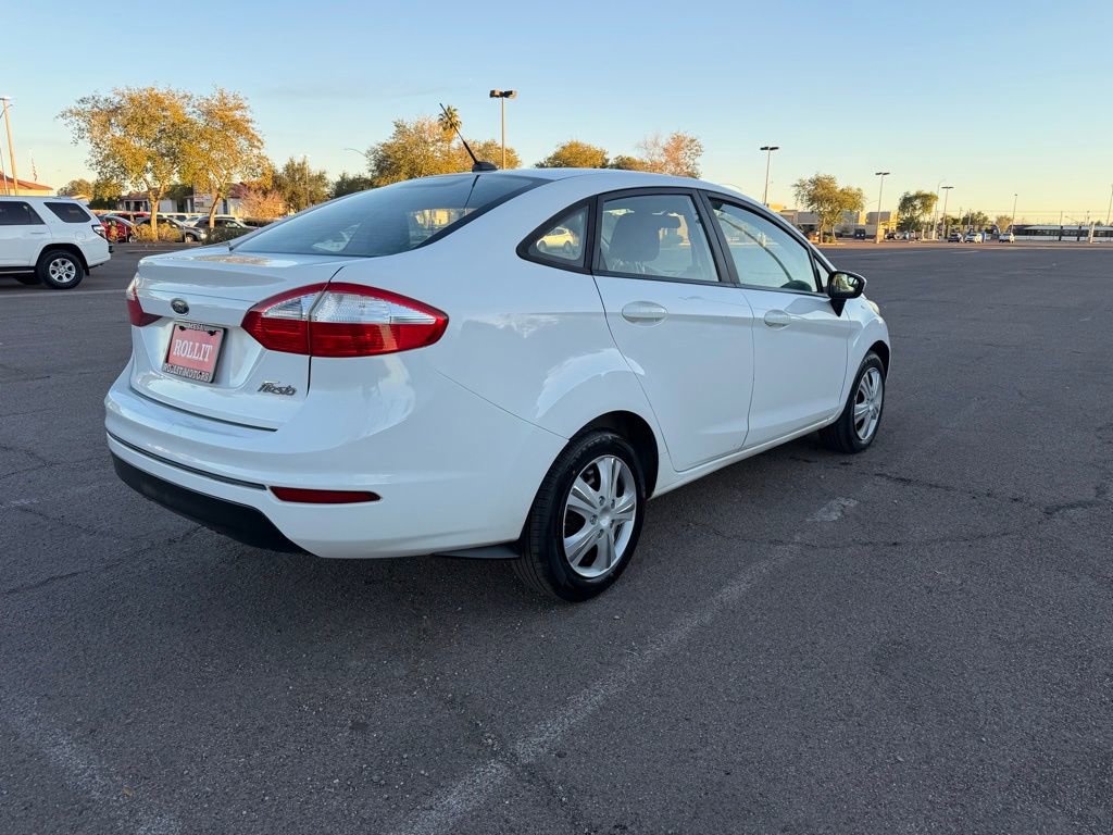 Used 2016 Ford Fiesta S image 9