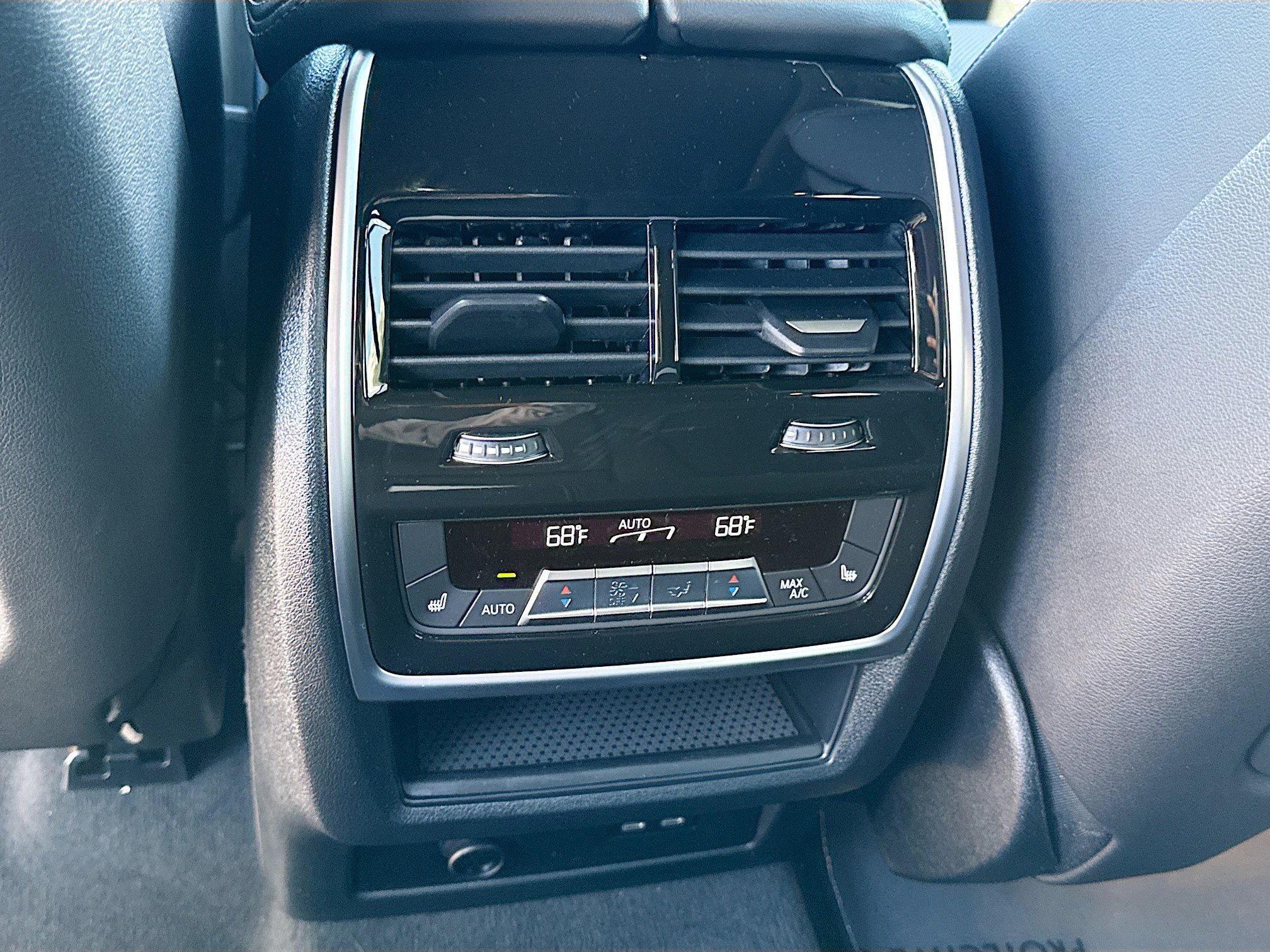 New 2026 BMW X5 M60i AWD/4WD image 21