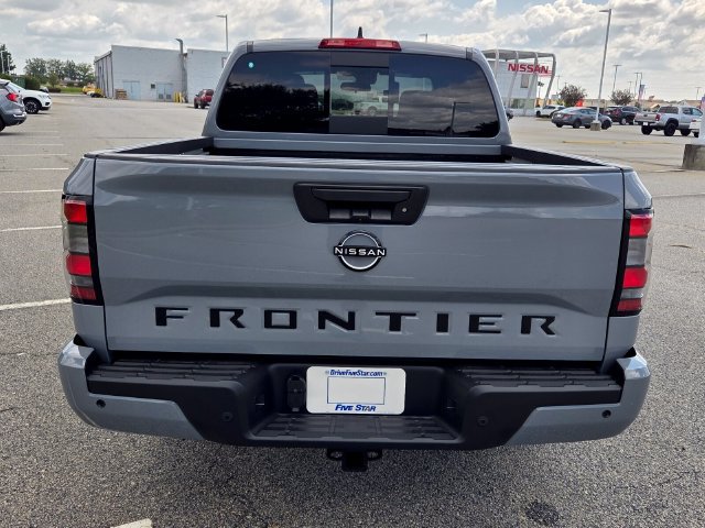 New 2027 Nissan Frontier SV w/ SV Convenience Package RWD image 10