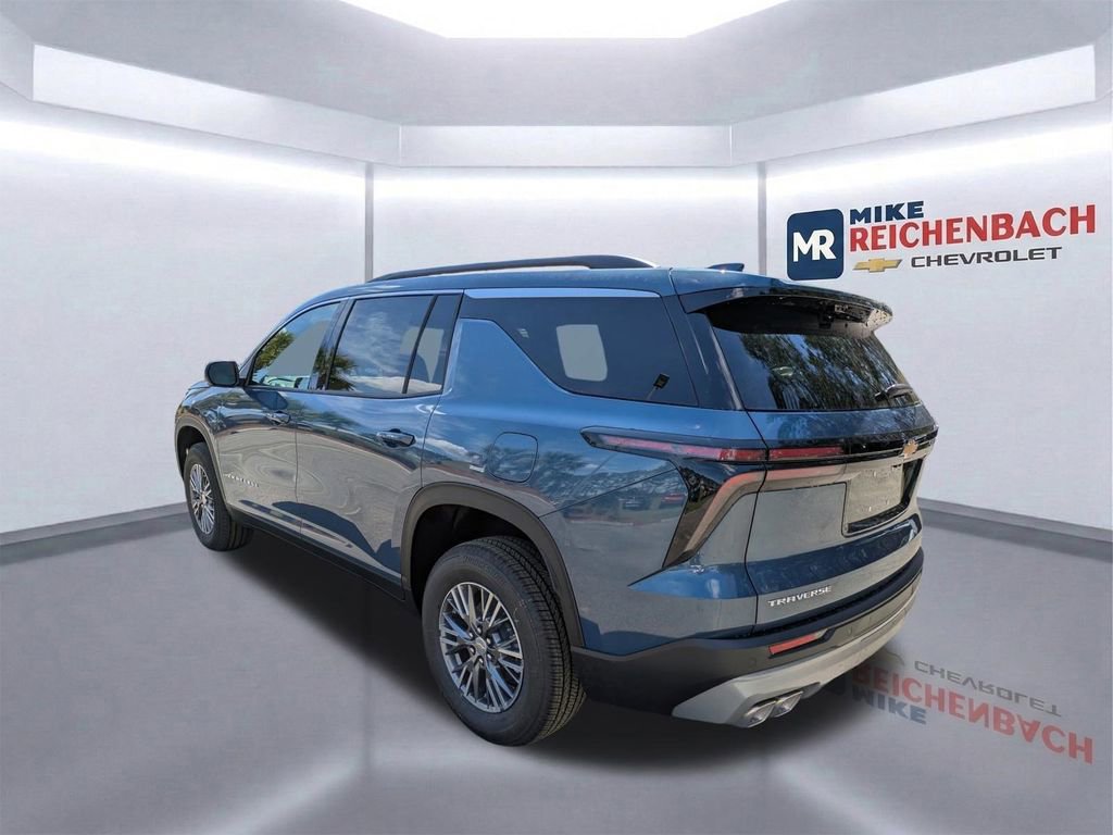 New 2026 Chevrolet Traverse LT w/ Driver Confidence Package FWD image 7