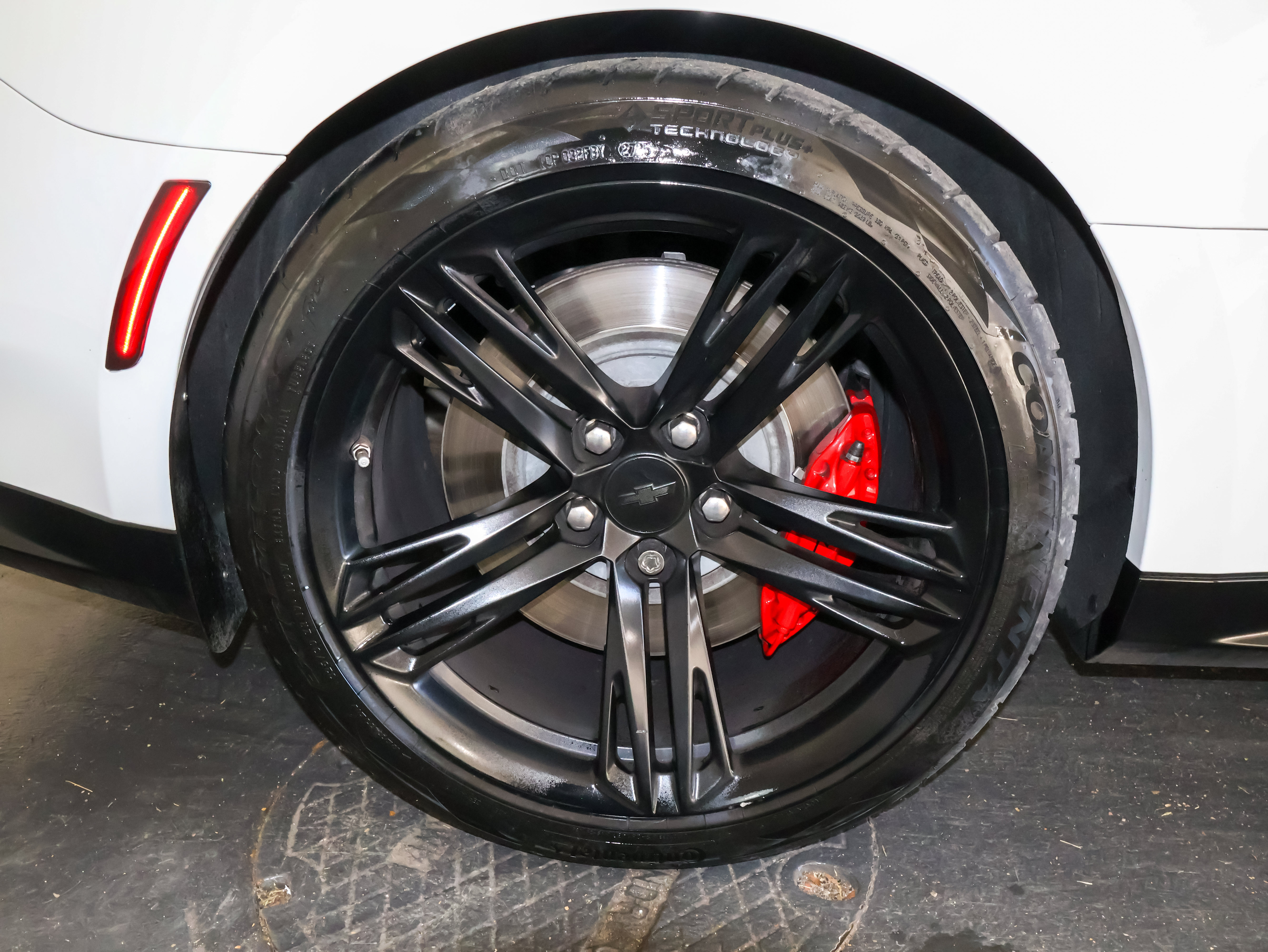 Used 2018 Chevrolet Camaro ZL1 RWD image 45