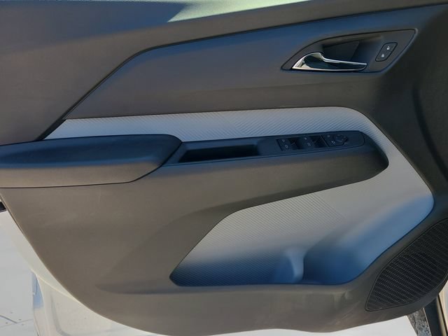 New 2027 Chevrolet Bolt LT w/ Comfort Package FWD image 15