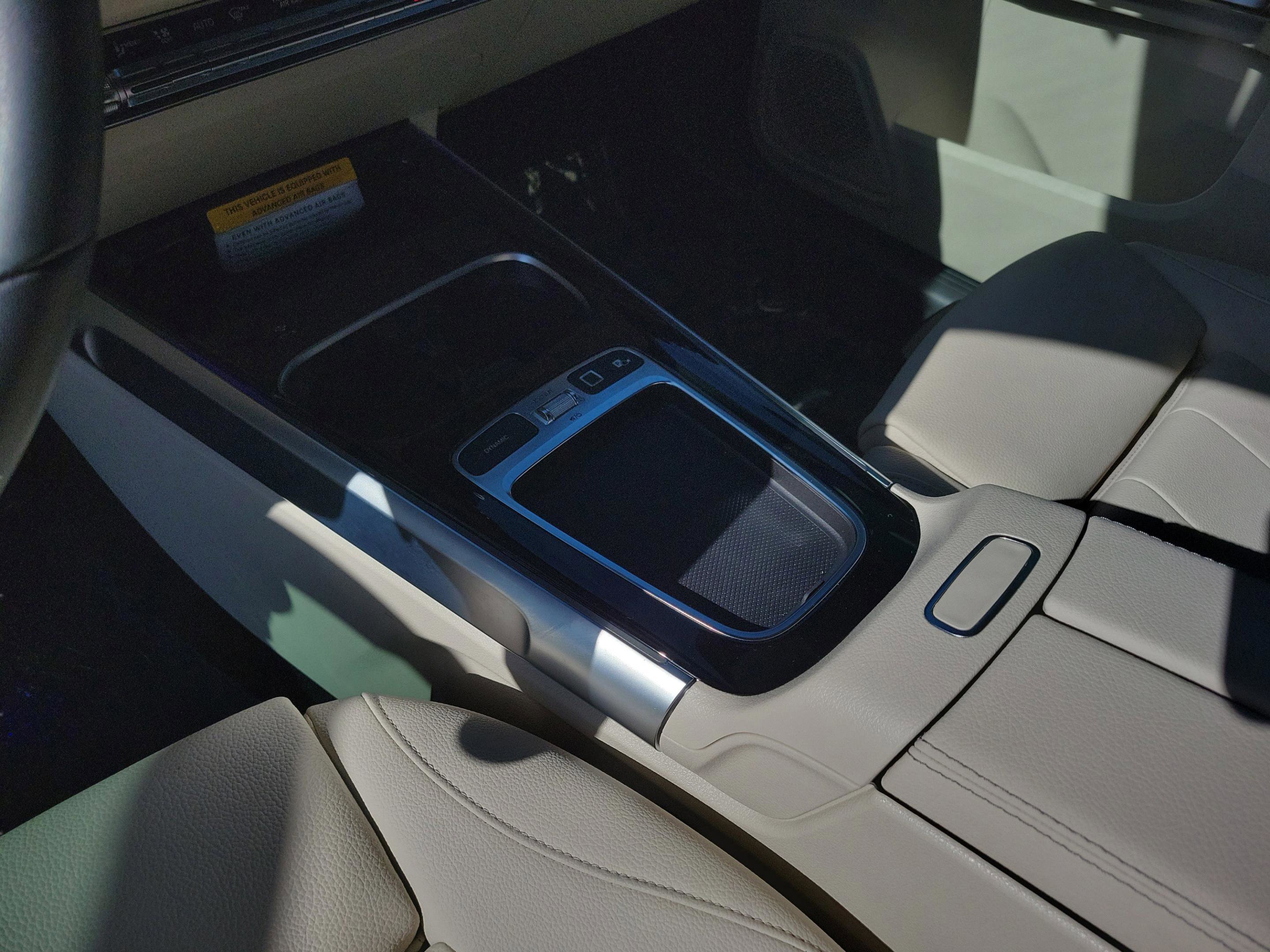 Certified 2025 Mercedes-Benz GLB 250 image 26