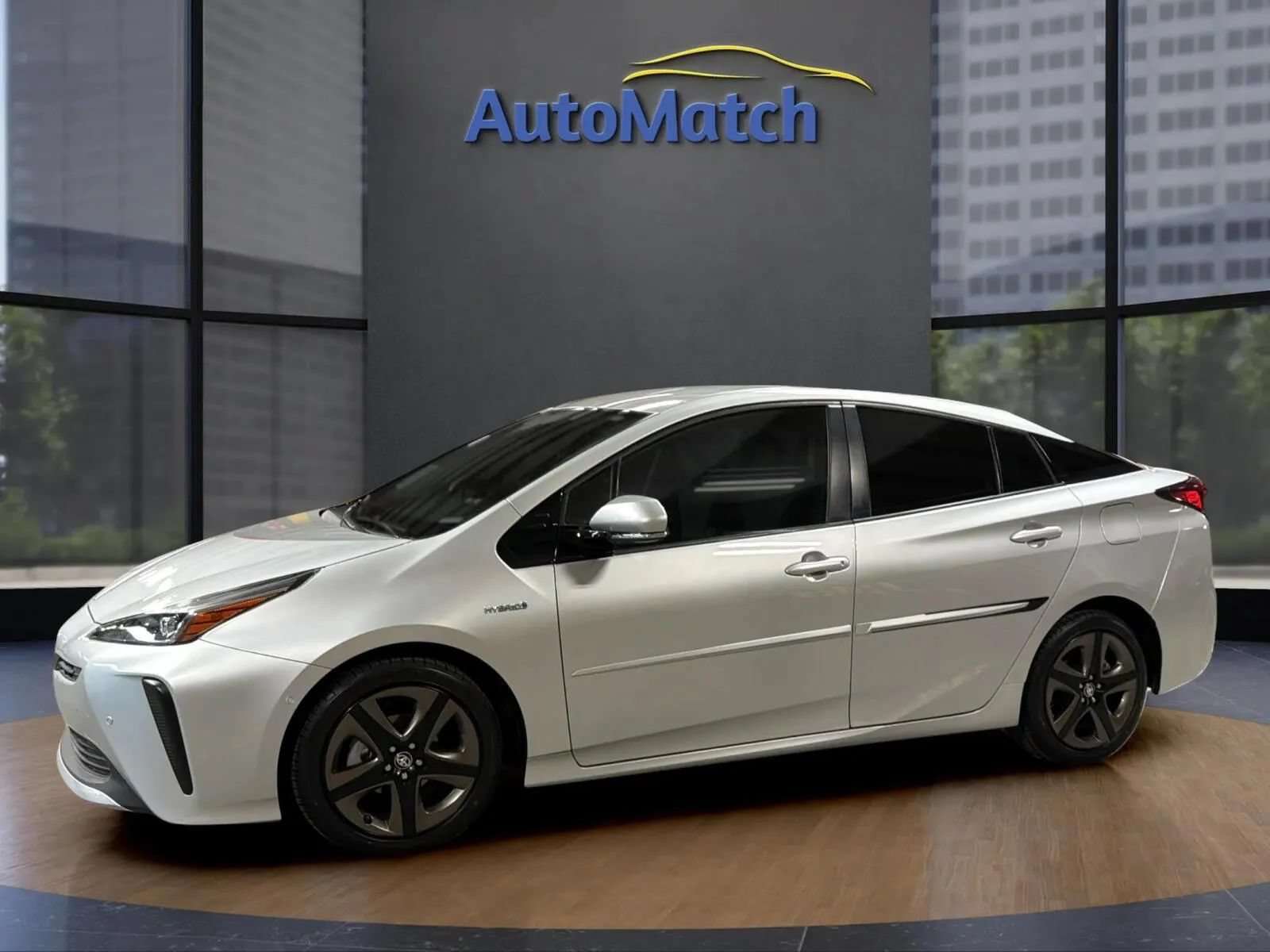 Used 2019 Toyota Prius Limited w/ Carpet Mat Package FWD image 6
