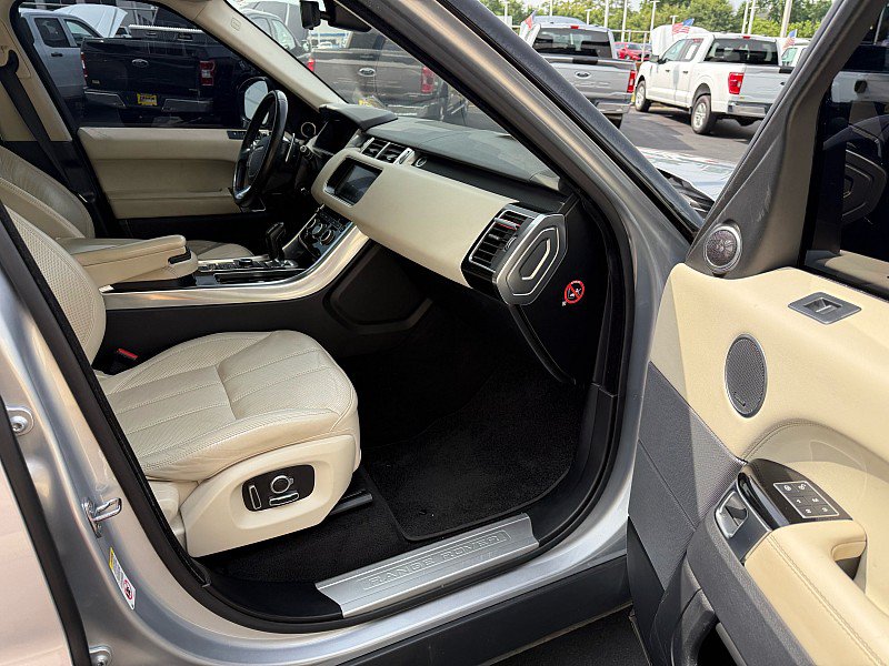 Used 2017 Land Rover Range Rover Sport AWD/4WD image 21