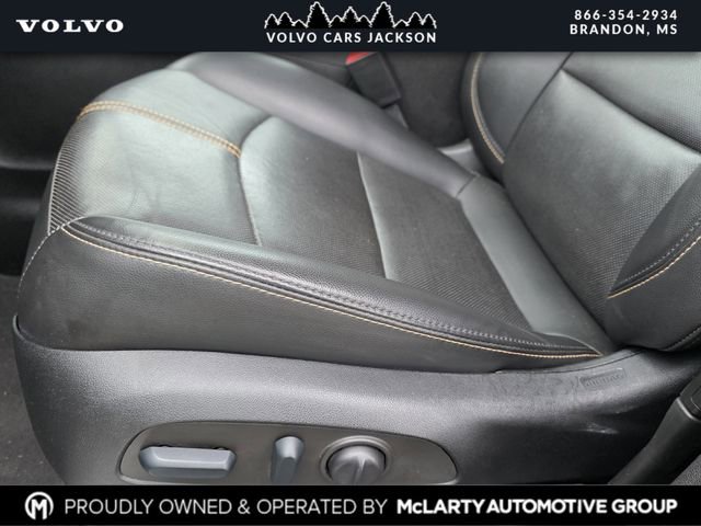 Used 2022 Chevrolet Equinox Premier image 7