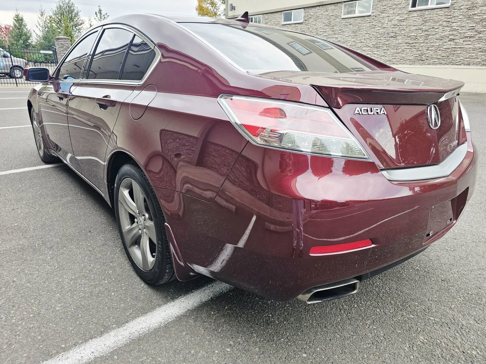 Used 2012 Acura TL SH-AWD image 3