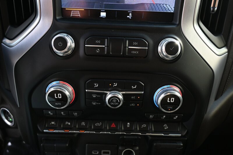 Used 2019 GMC Sierra 1500 SLT AWD/4WD image 35